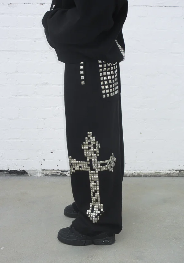 Faithful Studded Oversized Sweatpants Black-2