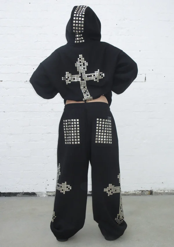 Faithful Studded Oversized Sweatpants Black-4