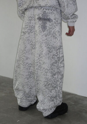 Feral Studded Oversized Sweatpants Snow Leopard-1