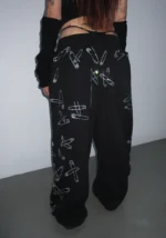 Heist Rhinestone Safety PIN Oversized Sweatpants Black-4