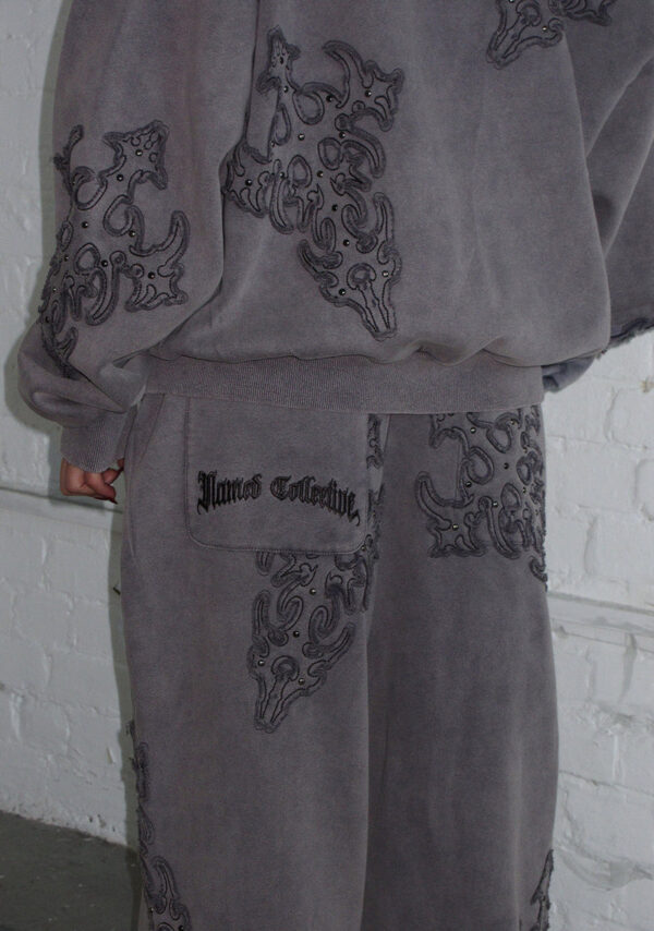 Sinner Studded Oversized Sweatpants Grey Vintage Wash-2